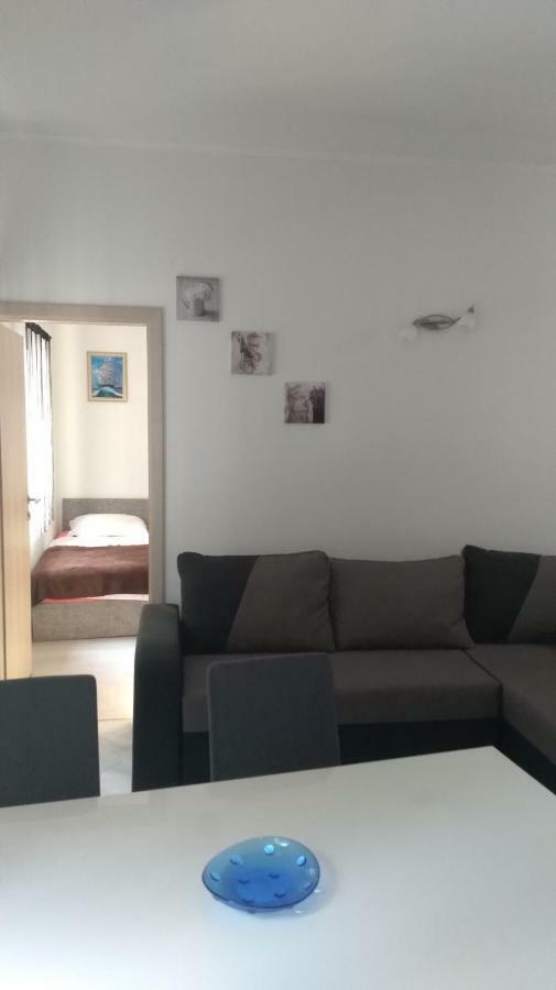 Danijel Apartment Novi Vinodolski Exterior photo